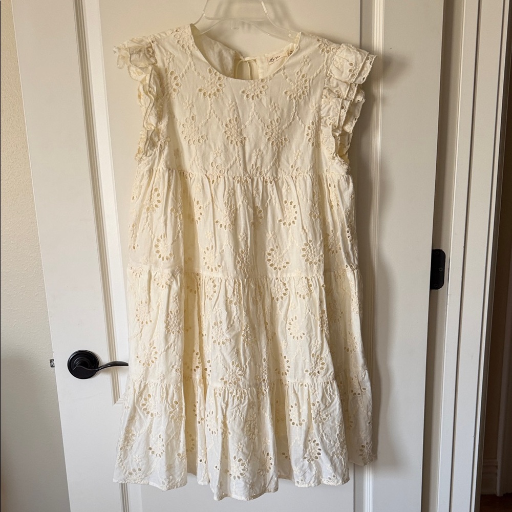 Cream Eyelet Sleeveless Dress